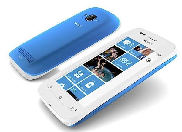 Nokia telefonai – lipimas iš duobės